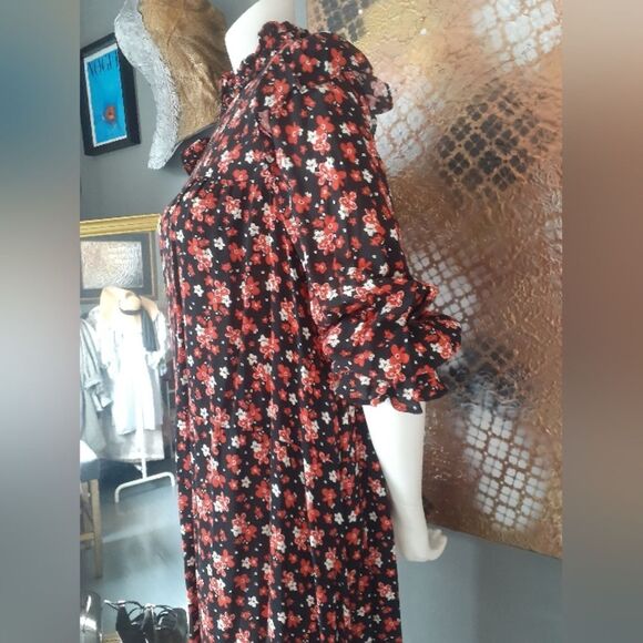 Zara Floral Black and Red Maxi Dress - Picture 4 of 16